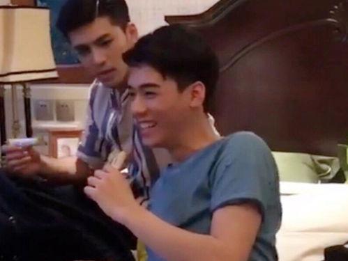 娱乐圈好朋友互相爆料,揭秘明星背后的故事 第3张 娱乐圈好朋友互相爆料,揭秘明星背后的故事 第3张